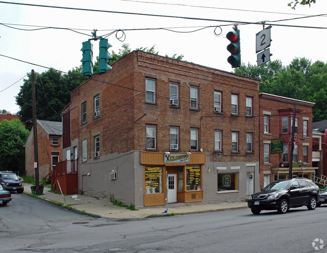 561563 Congress St, Troy, NY 12180 Apartments in Troy, NY