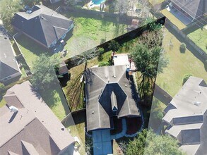 Building Photo - 5702 Fleethaven Ct