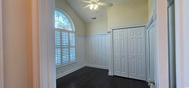 Foto del edificio - 1585 Brookgreen Dr