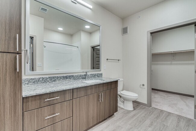 Interior Photo - Rise 120