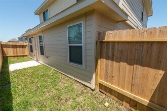 Building Photo - 16911 Lacey Bell Ln