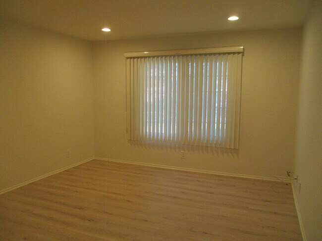 Foto del edificio - 3802 Dunford Ln