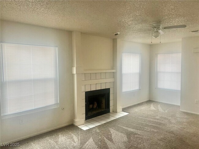 Foto del edificio - 5304 Harmony St