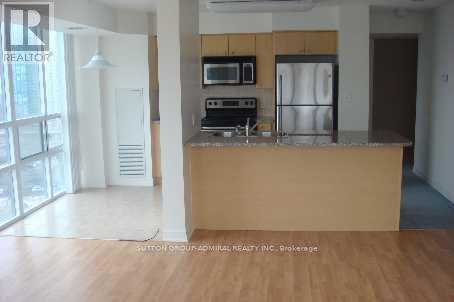 Building Photo - 30 Grand Trunk Crescent