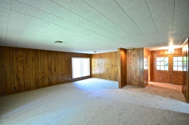 Foto del edificio - 10210 Barwood Dr