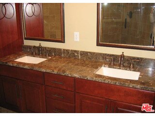 Building Photo - 432 S Willaman Dr