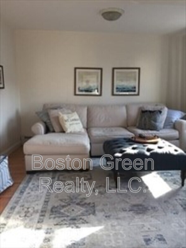 Foto del edificio - 652 Dorchester Ave