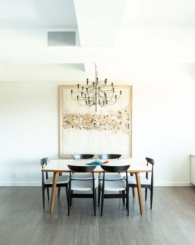 Foto del edificio - 865 Comstock Ave