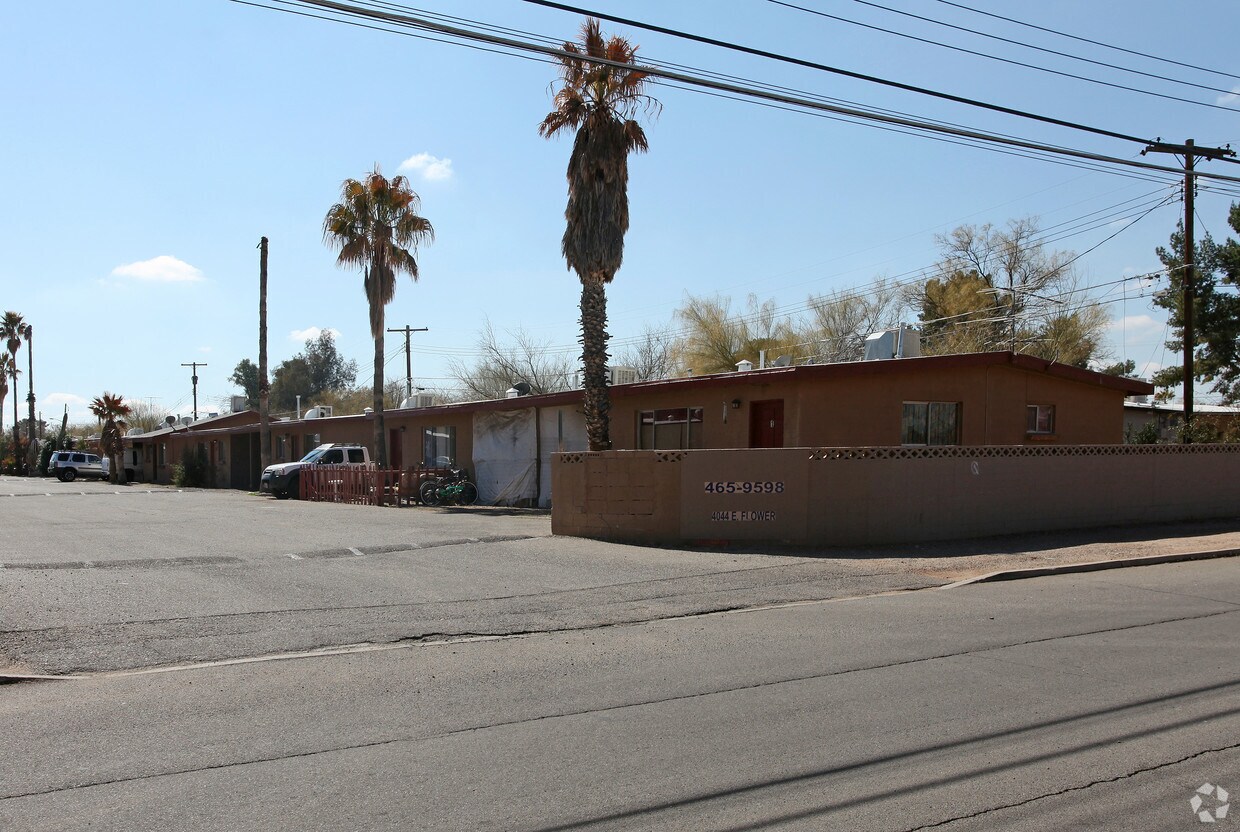Primary Photo - Mountain Vista Apartments