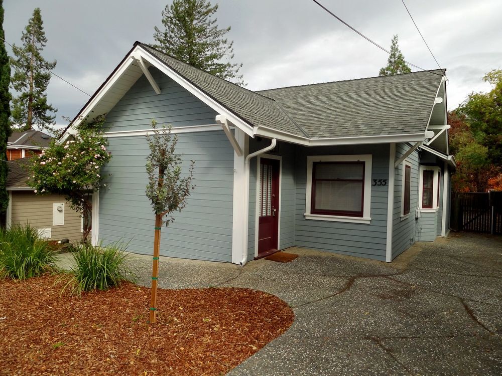 Primary Photo - 355 Johnson Ave