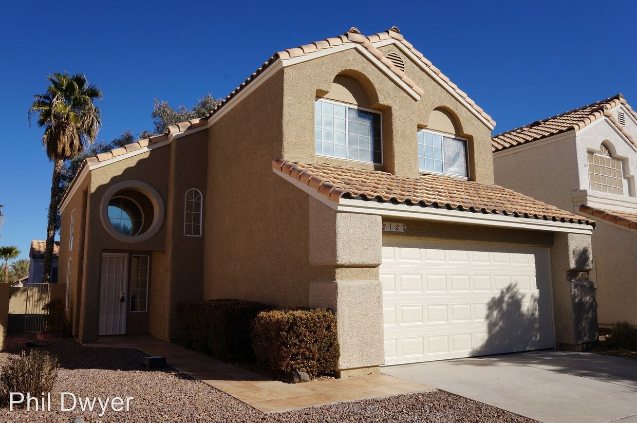 Foto principal - 3 br, 2.5 bath House - 2120 Rockrose Circle