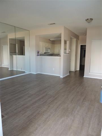 Building Photo - 3125 Sondra Dr