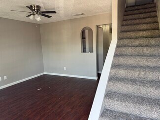 Building Photo - 357 NW Newton Dr
