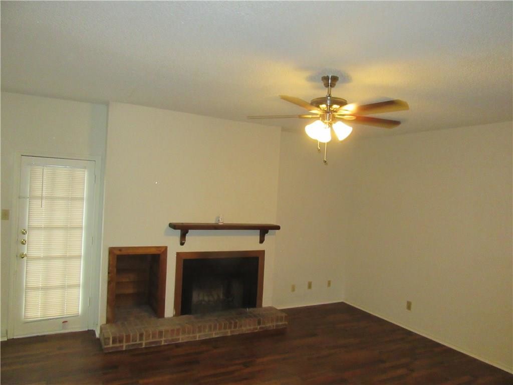 Foto principal - 5750 Phoenix Dr