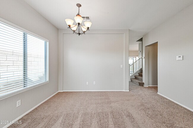 Foto del edificio - 3632 W St Charles Ave