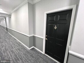 Building Photo - 1570 Spring Gate Dr.