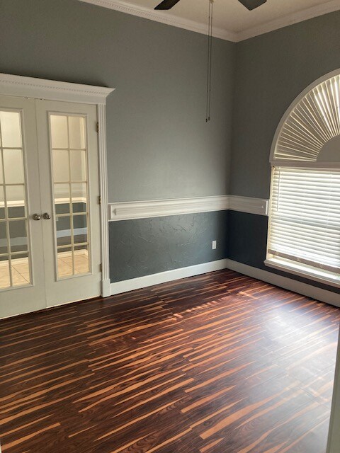 Foto del edificio - 6017 Summerwood Ln