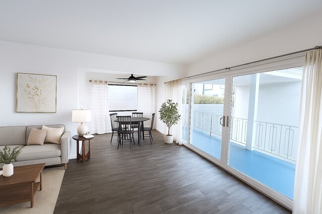 Building Photo - 2849 Waverly Dr