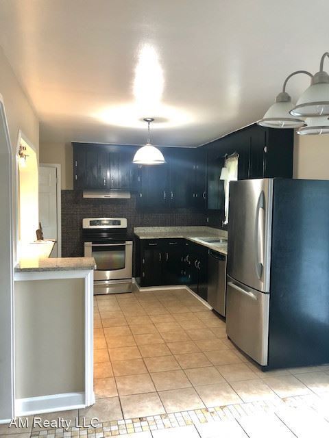 Foto del edificio - 4 br, 2 bath House - 5314 Coburg Avenue