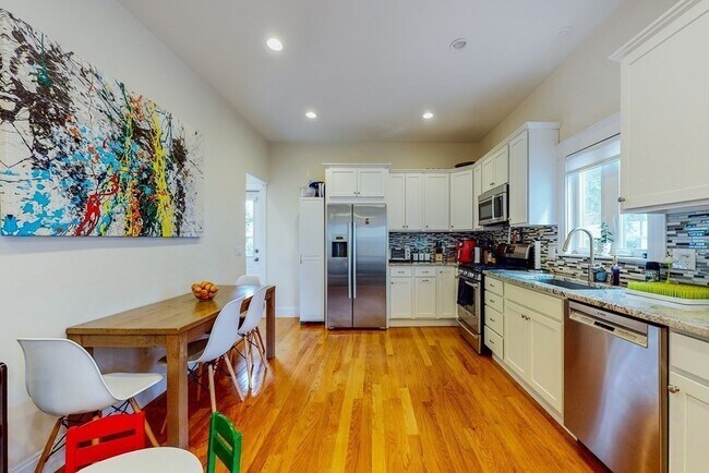 Foto del edificio - 259 Willow Ave