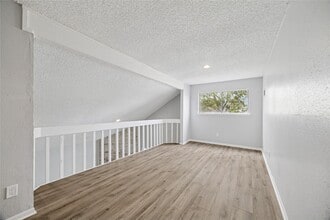 Building Photo - 13838 Beech Hollow Ln