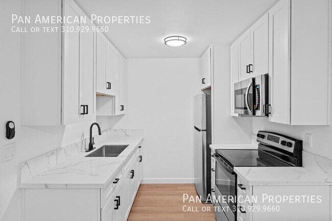 Foto del edificio - 888 Phillips St