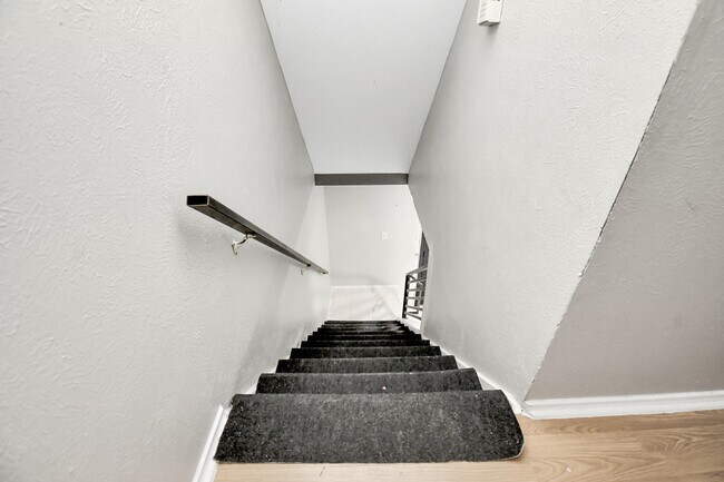 Foto del edificio - 20423 Blue Juniper Dr