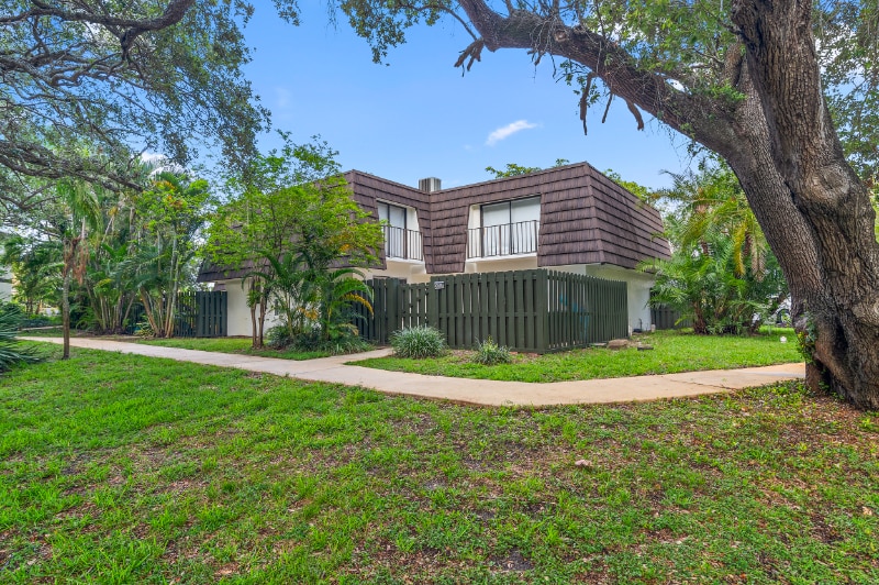 Photo - 2695 Albatross Rd N (Delray Beach, FL)