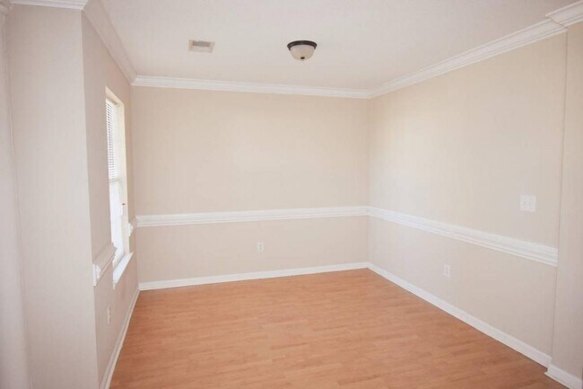 Foto del edificio - 4908 Darby Lane