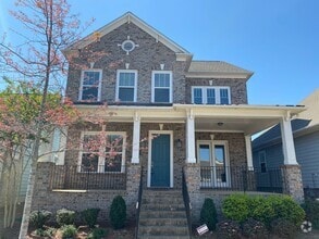 Building Photo - 4917 Providence Country Club Dr