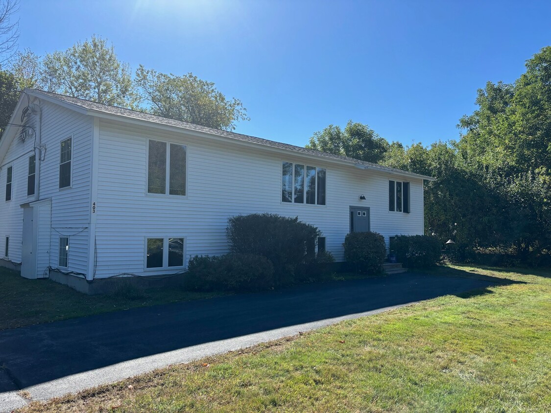 Primary Photo - 403 Gray Rd