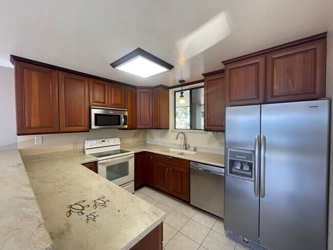Foto del edificio - Spacious 3 bedroom with amazing views