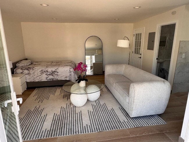 Foto del edificio - 470 S Hamel Rd