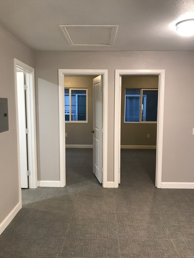 Building Photo - 3256 53rd St
