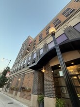 Building Photo - 1501 W Belmont Ave