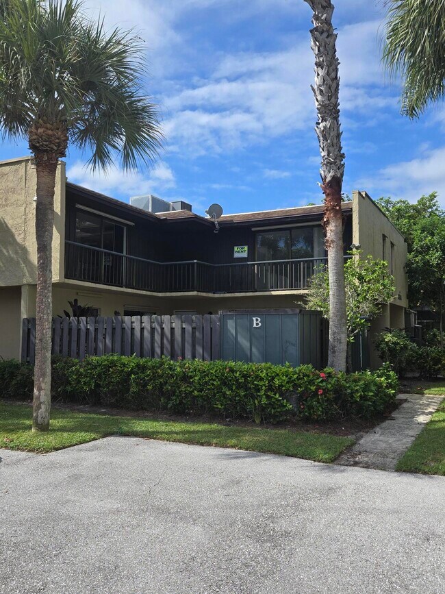 Foto del edificio - 4844 Alder Dr