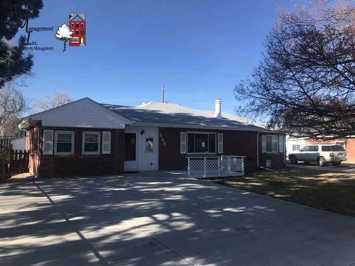 Ranch style home in Lakewood! 1car garage! House Rental in Lakewood