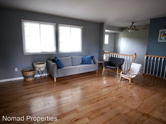 Building Photo - 3 br, 2 bath House - 6701 S Delaware St