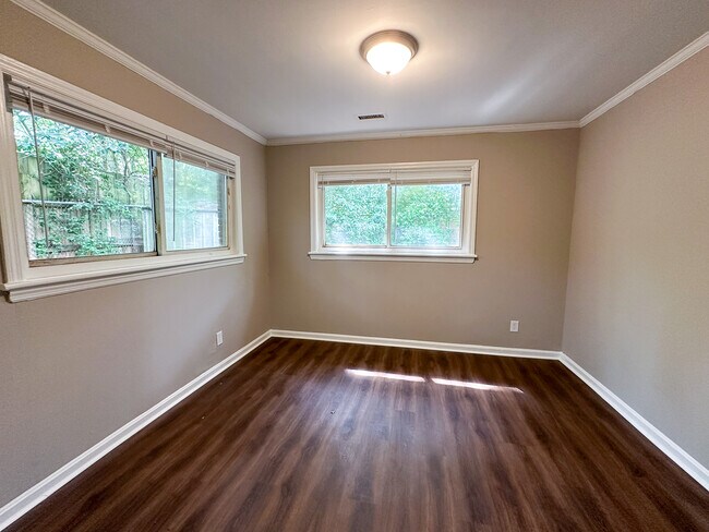 Foto del edificio - 2634 Old Steele Creek Rd