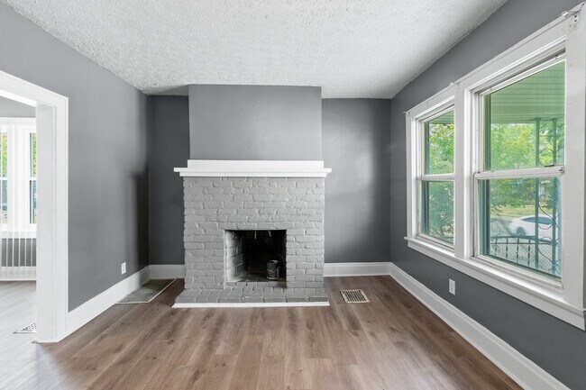 Foto del edificio - 977 E 17th Ave