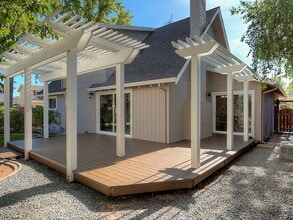 Building Photo - 4380 Bristolwood Rd