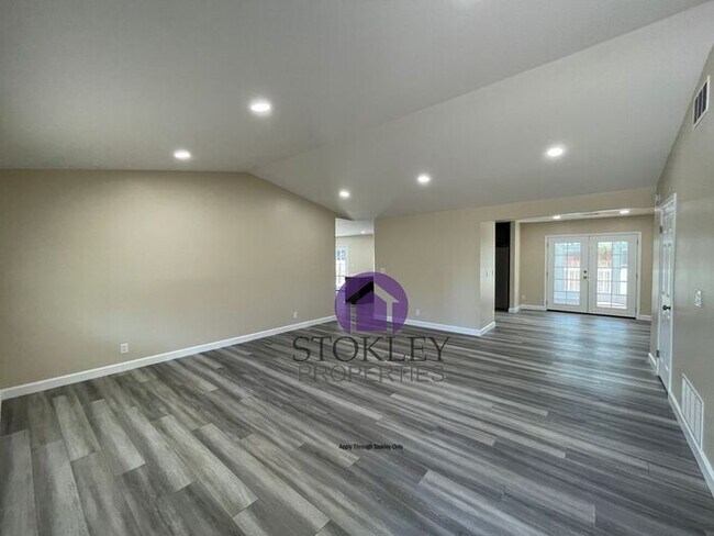 Foto del edificio - Stokley Properties Presents 170 Santa Clar...