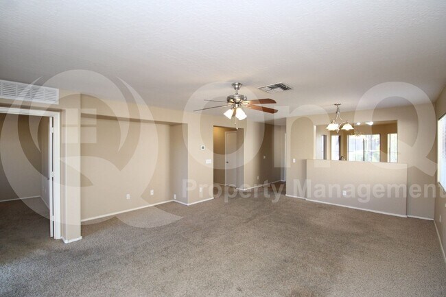 Foto del edificio - 30141 N Coral Bean Dr