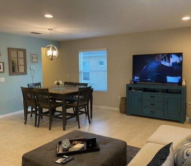 Foto del edificio - 12634 Shimmering Oak Cir