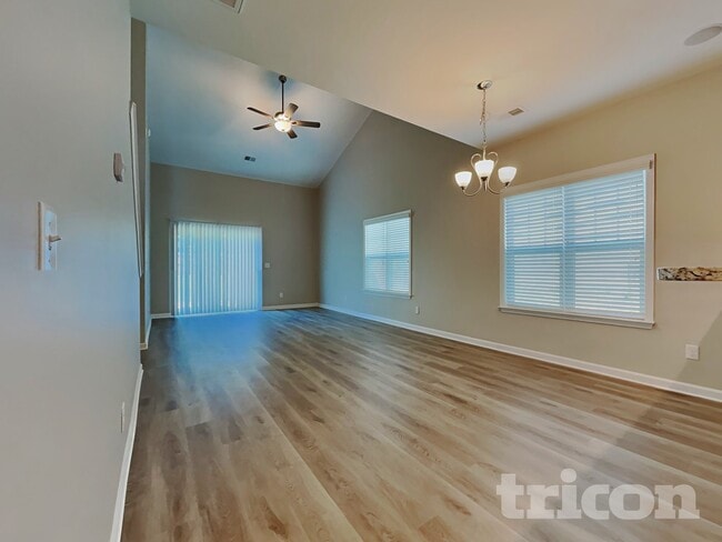 Foto del edificio - 158 Eventine Way