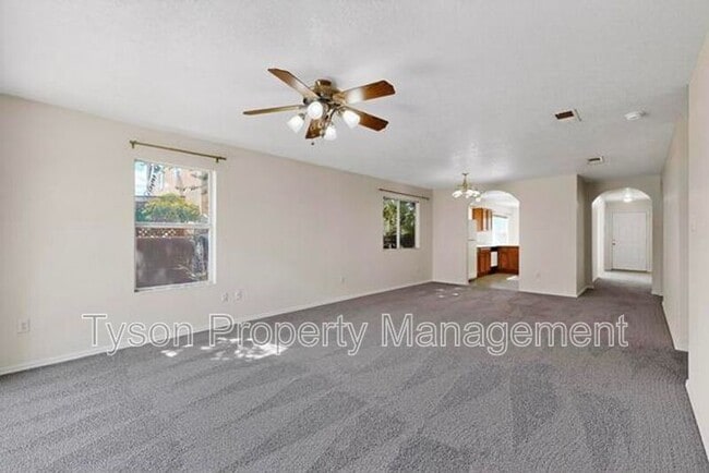 Foto del edificio - 3408 Elder Meadows Dr NE