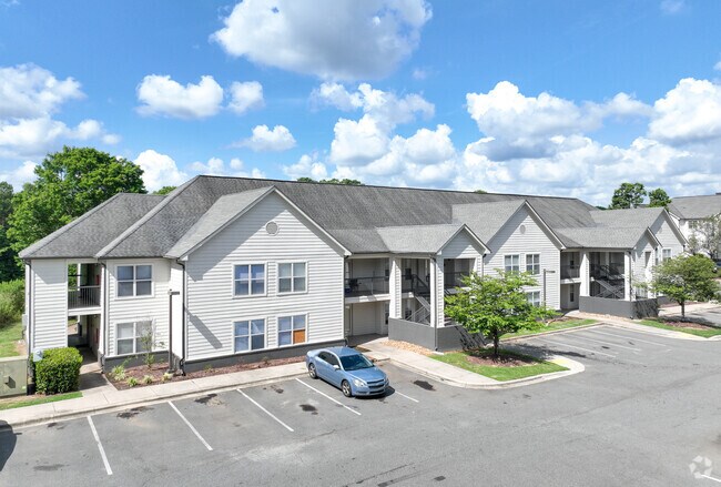 Foto del edificio - The Spoke at McCullough