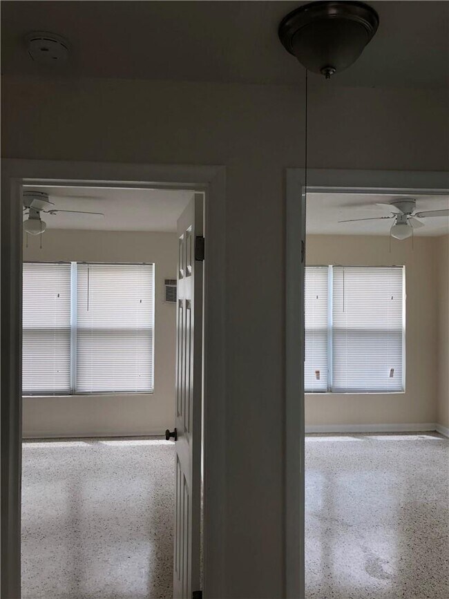 Foto del edificio - 709 8th St