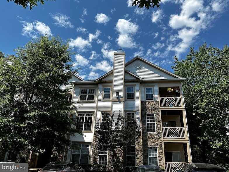 Photo - 5958 Founders Hill Drive Unit 301