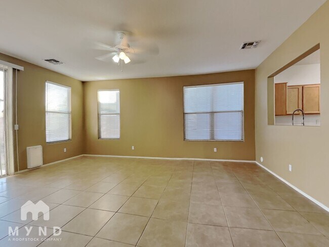 Foto del edificio - 2204 W San Tan Hills Dr